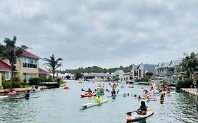 Jeffreys Bay - Life On The Canals